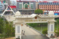 cua khau bien gioi viet   trung  hang ton van nhieu