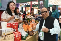 doan doanh nghiep quoc te tim kiem co hoi hop tac tai hoi cho mua thu